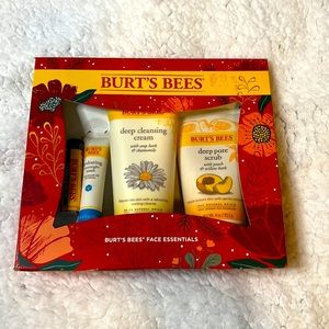 Burt’s Bee face essential set. Brand new, never opened